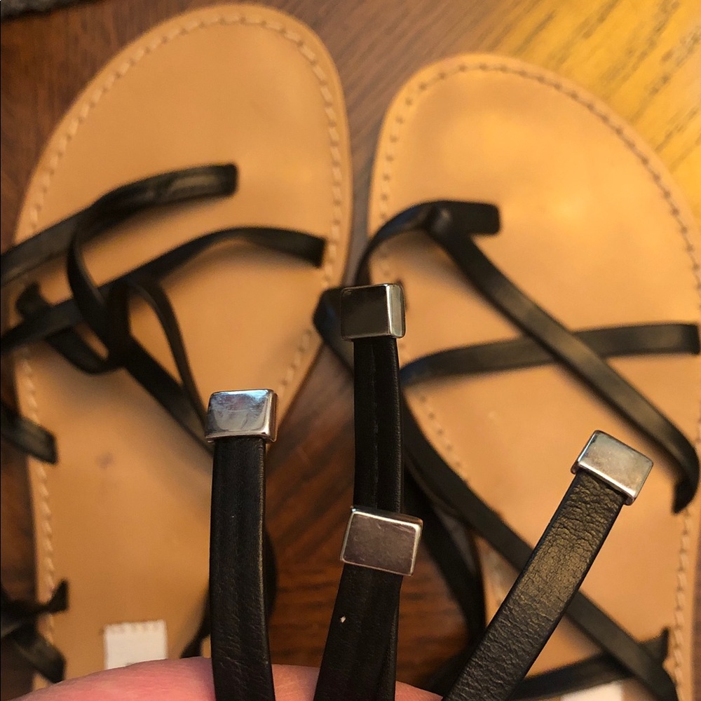 STEVE MADDEN Keyes Black Strappy Leather Sandals Size 9 nwot - Picture 7 of 8